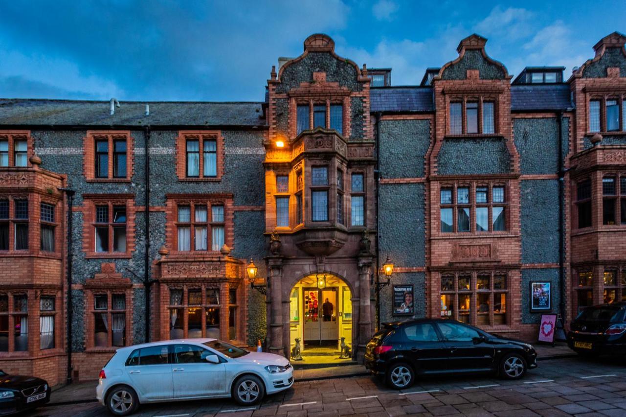 The Castle Hotel, Conwy, North Wales Exterior photo